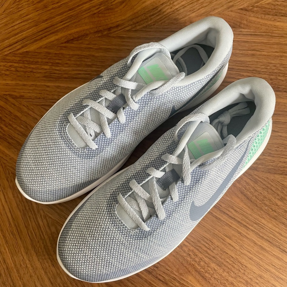 Nike Running Shoes Size 8